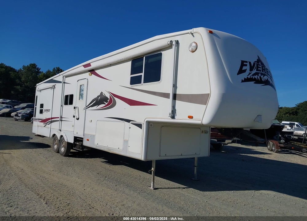 2004 KEYSTONE EVEREST VIN: 4YDF364244H482315