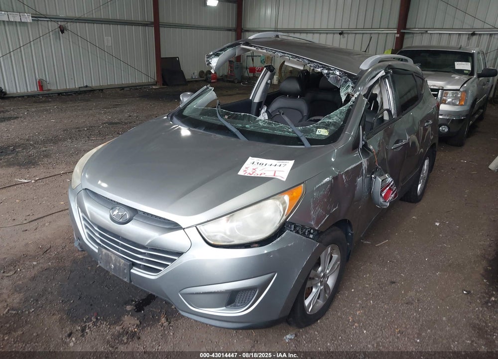 2012 HYUNDAI TUCSON VIN: KM8JU3AC7CU388341