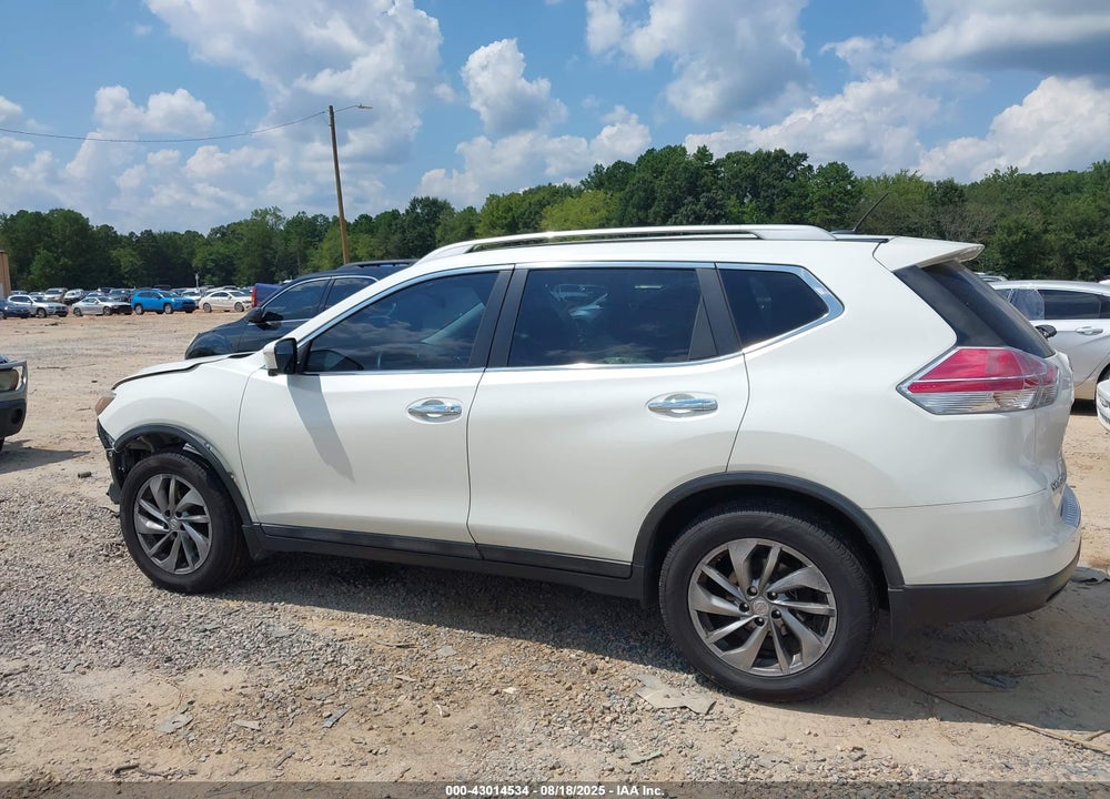 2015 NISSAN ROGUE SL VIN: 5N1AT2MV7FC799842