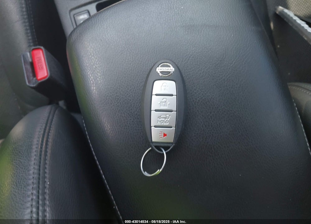 2015 NISSAN ROGUE SL VIN: 5N1AT2MV7FC799842