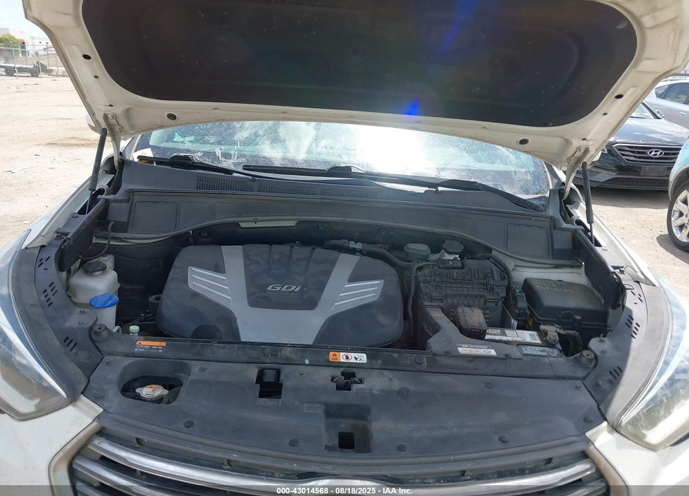 2018 HYUNDAI SANTA FE VIN: KM8SM4HF7JU259068