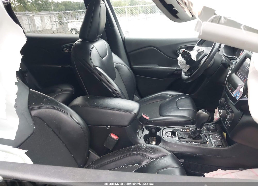 2020 JEEP CHEROKEE VIN: 1C4PJMLB2LD526952
