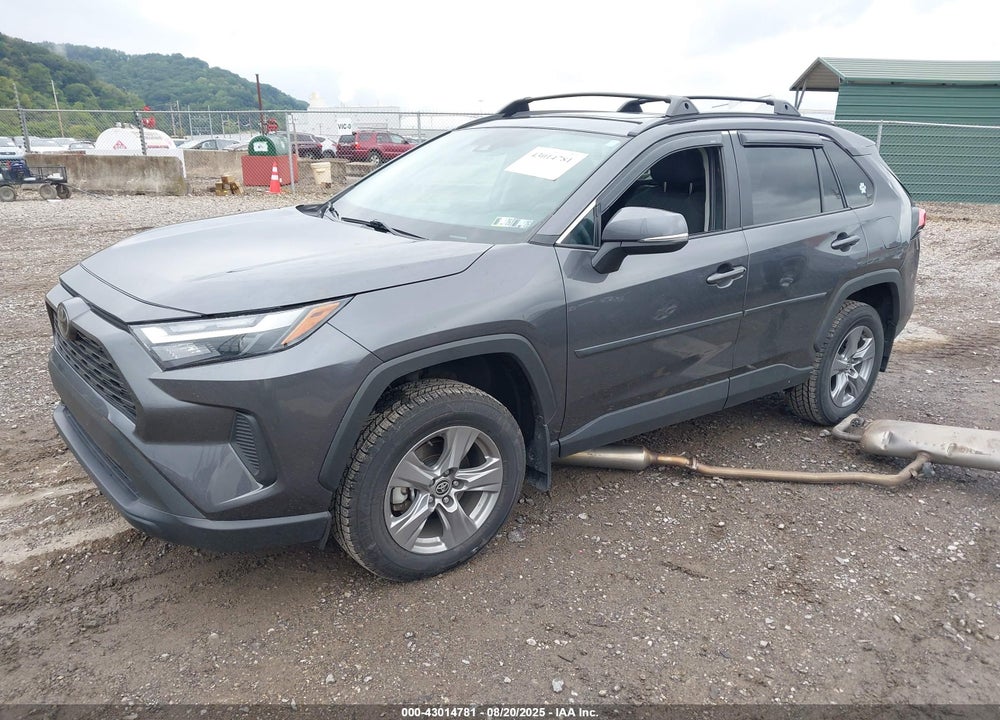 2022 TOYOTA RAV4 VIN: 2T3P1RFV1NC292622