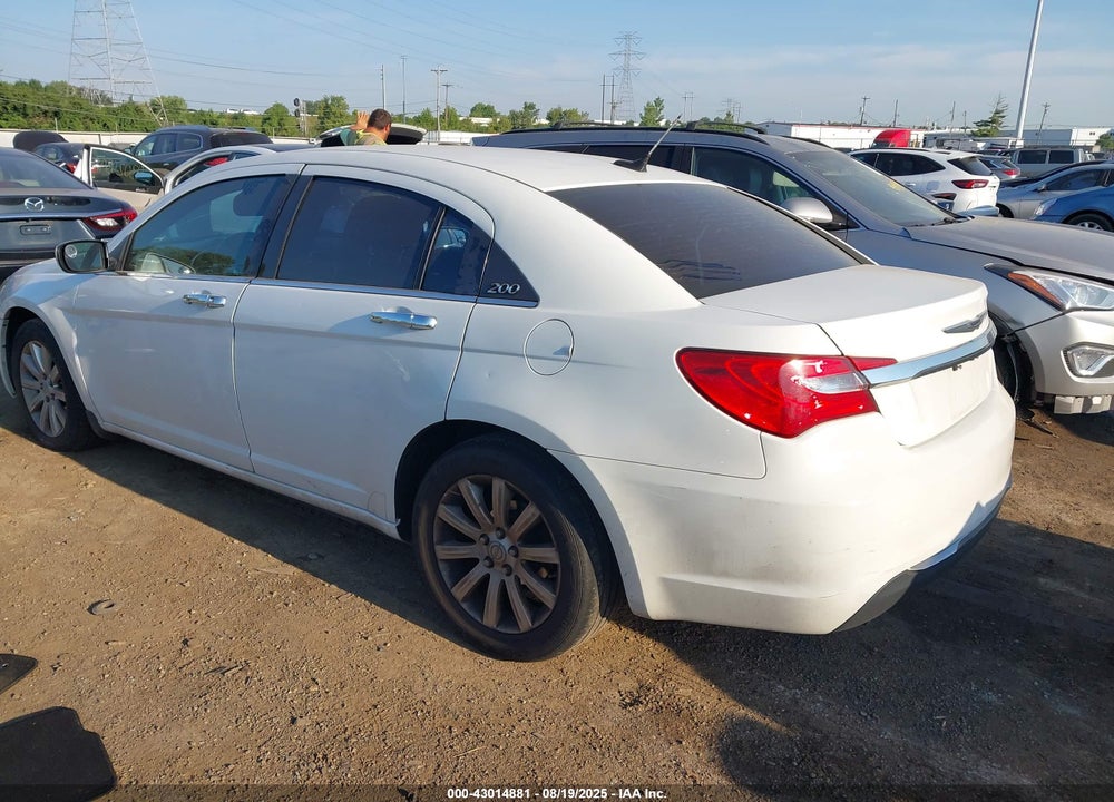 2013 CHRYSLER 200 VIN: 1C3CCBCG0DN744154