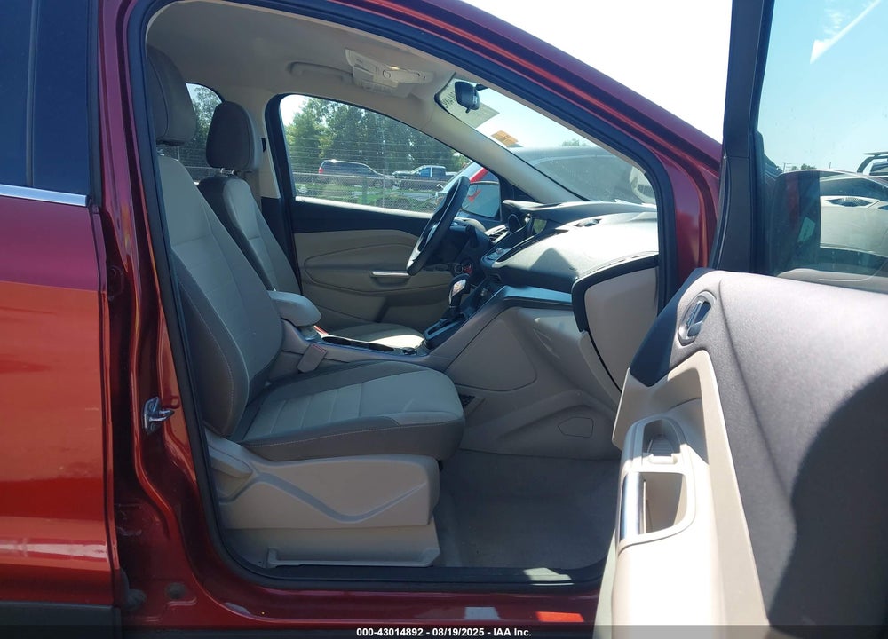 2016 FORD ESCAPE VIN: 1FMCU9G97GUB46145