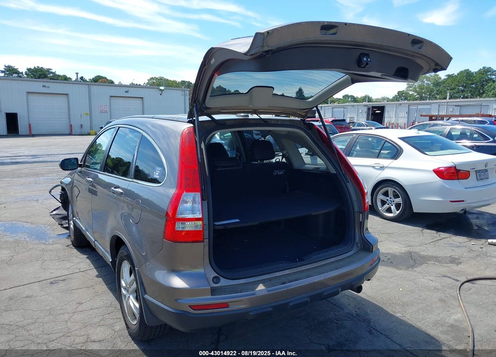 2010 HONDA CR-V VIN: 5J6RE4H73AL056865