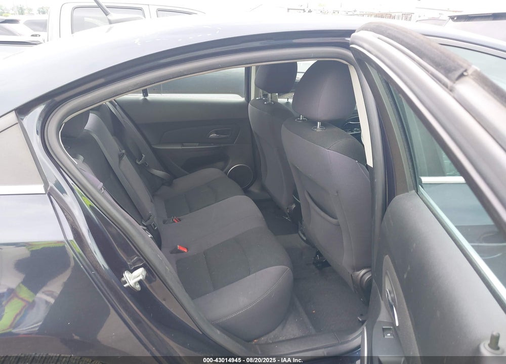 2014 CHEVROLET CRUZE VIN: 1G1PC5SB8E7170082