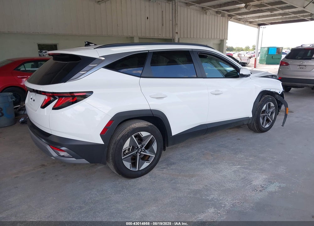 2025 HYUNDAI TUCSON VIN: 5NMJB3DE3SH513056