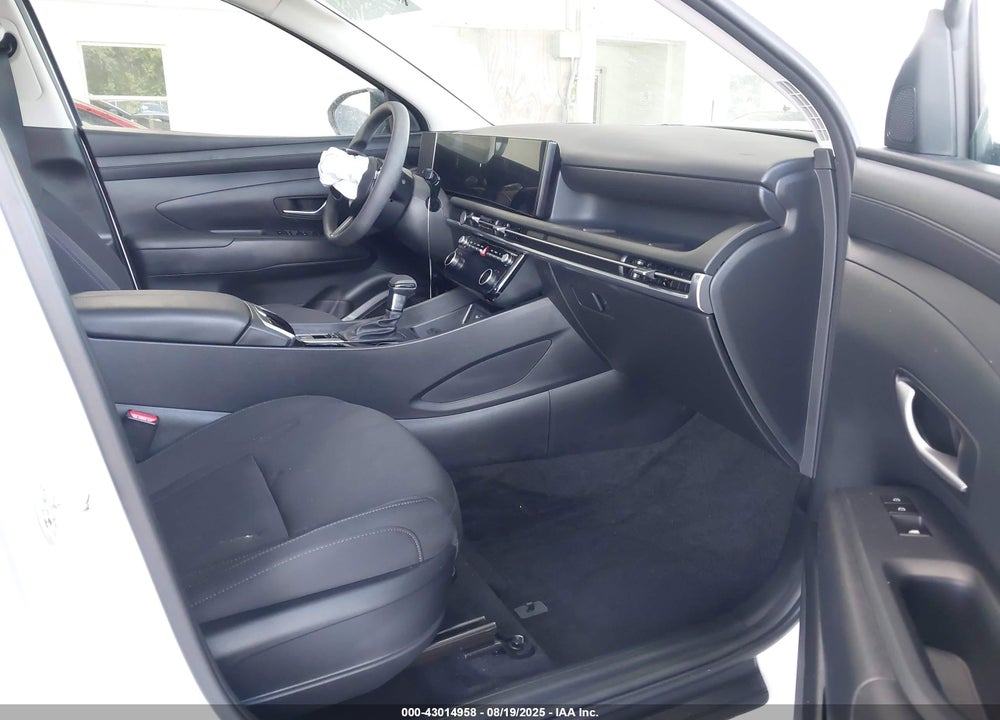 2025 HYUNDAI TUCSON VIN: 5NMJB3DE3SH513056