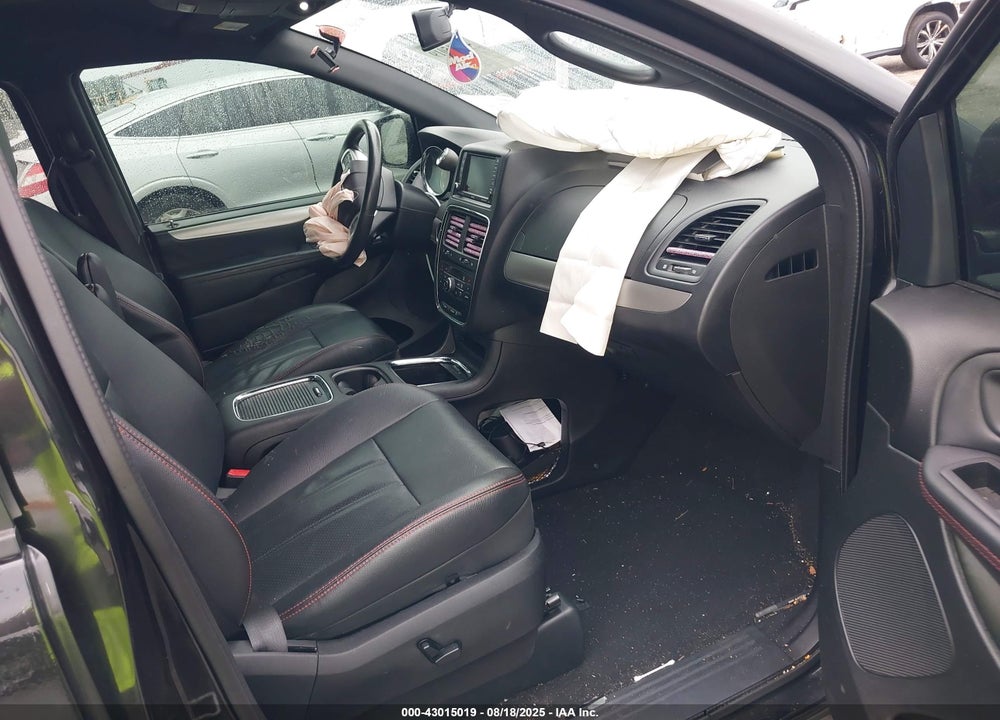 2016 DODGE GRAND CARAVAN R/T VIN: 2C4RDGEG0GR314127