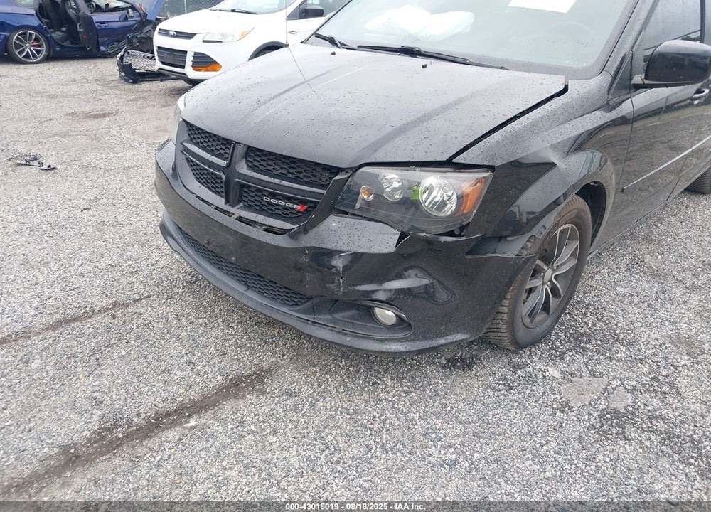 2016 DODGE GRAND CARAVAN R/T VIN: 2C4RDGEG0GR314127