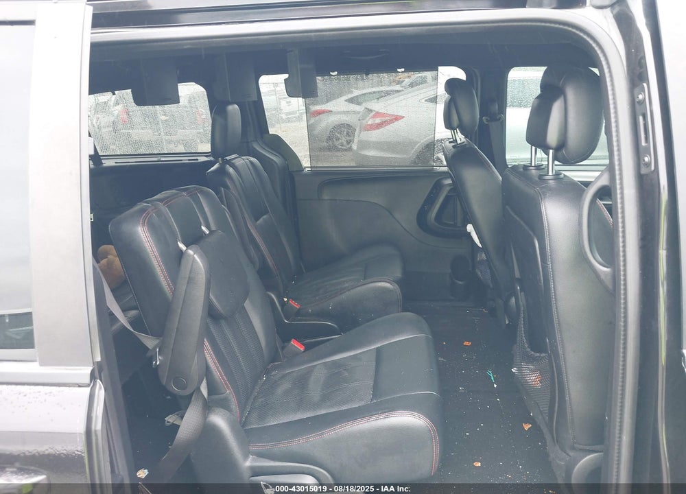 2016 DODGE GRAND CARAVAN R/T VIN: 2C4RDGEG0GR314127