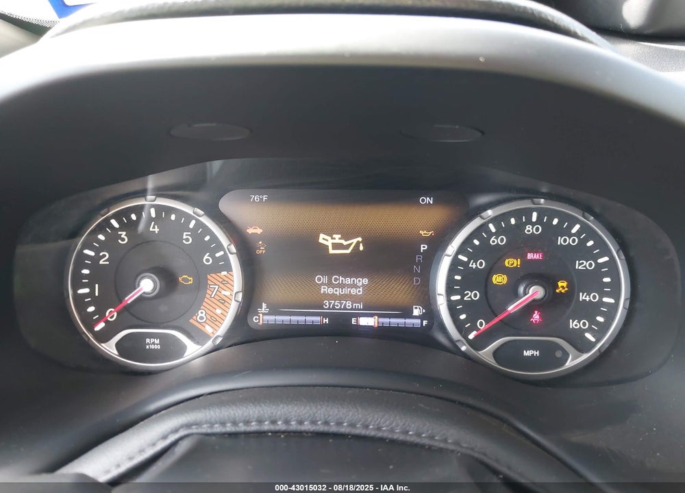 2021 JEEP RENEGADE VIN: ZACNJCBB0MPM22592