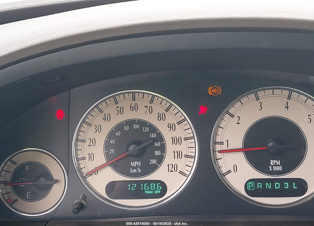 2001 CHRYSLER TOWN & COUNTRY LXI VIN: 2C8GP54L61R249873