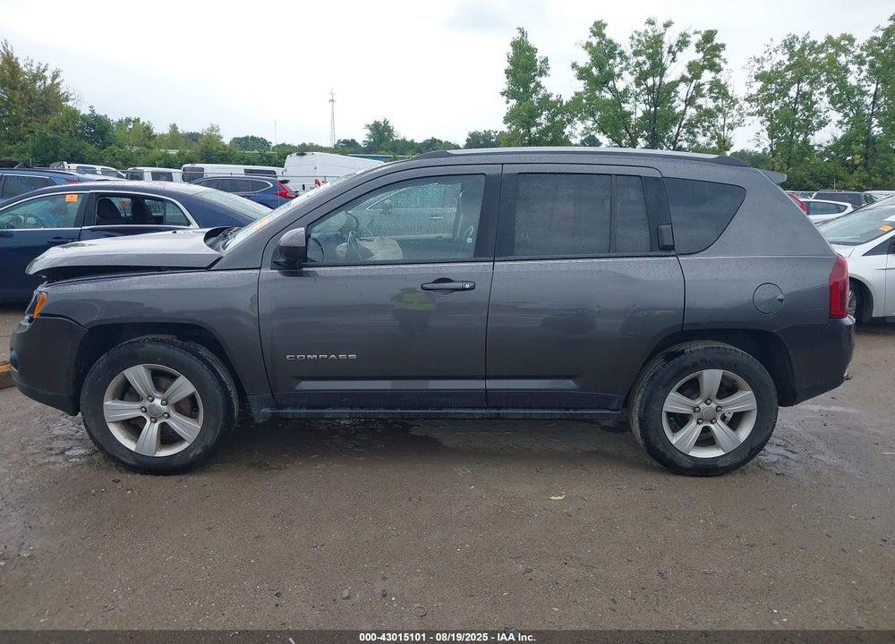 2016 JEEP COMPASS VIN: 1C4NJDEB3GD674828