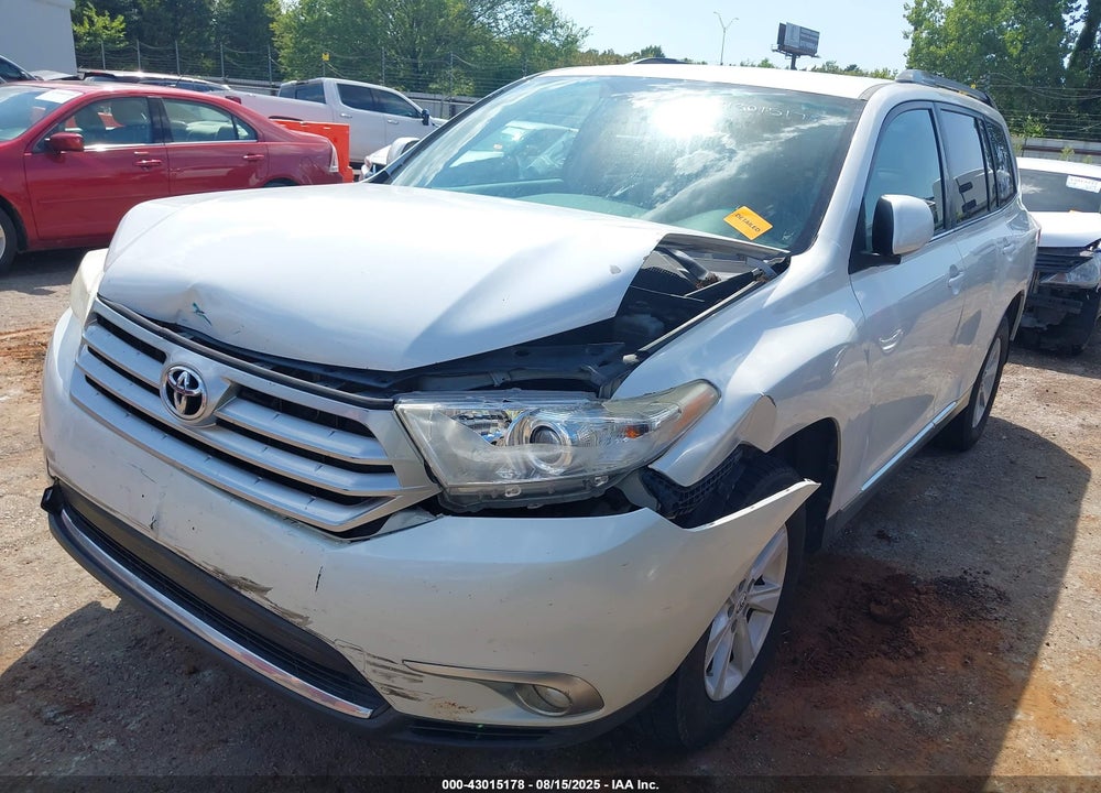 2012 TOYOTA HIGHLANDER VIN: 5TDBK3EH8CS130855