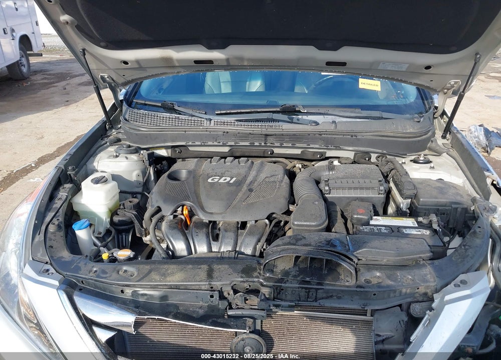 2011 HYUNDAI SONATA VIN: 5NPEC4AC7BH001262