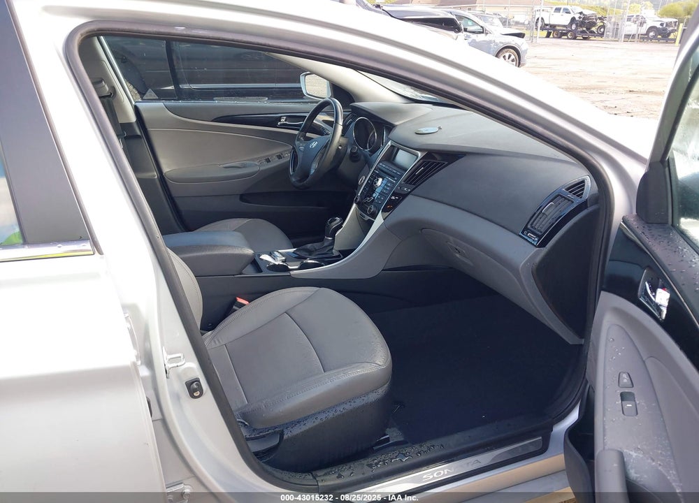 2011 HYUNDAI SONATA VIN: 5NPEC4AC7BH001262