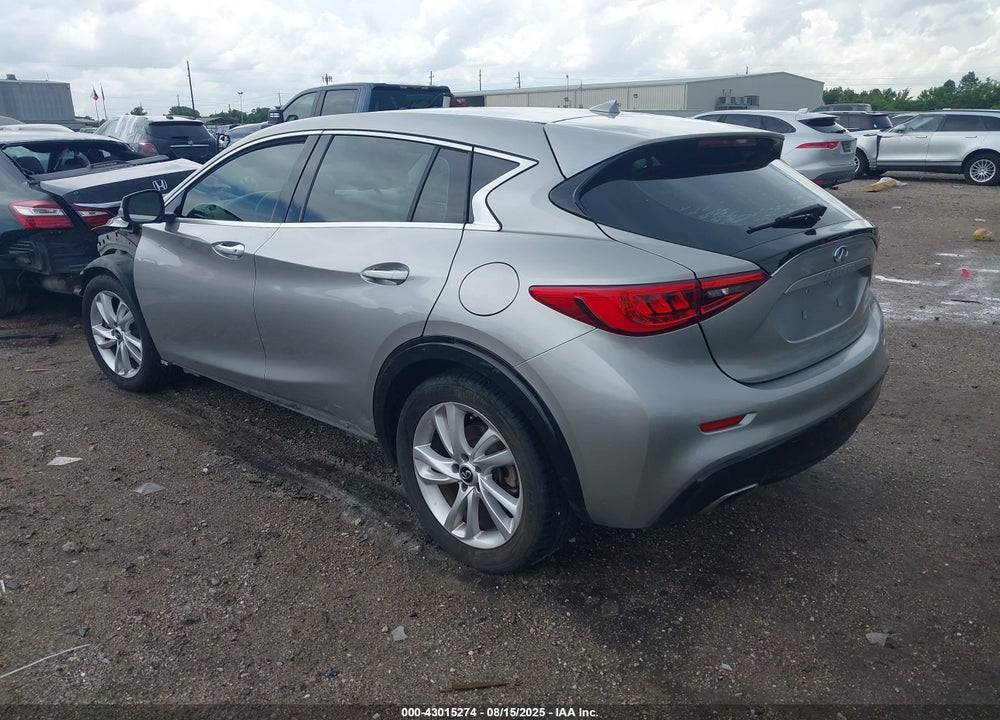 2017 INFINITI QX30 VIN: SJKCH5CP9HA034310