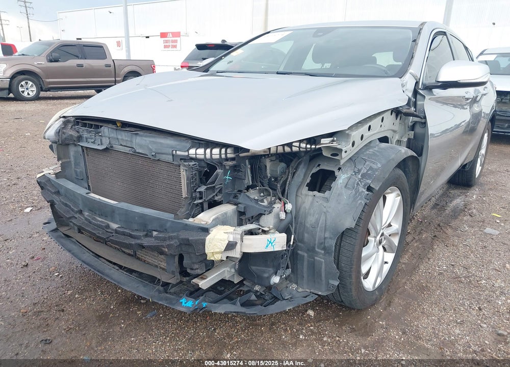 2017 INFINITI QX30 VIN: SJKCH5CP9HA034310