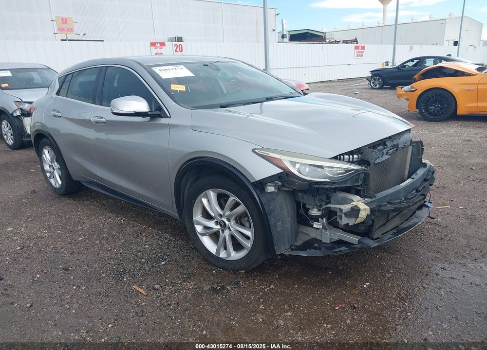 2017 INFINITI QX30 VIN: SJKCH5CP9HA034310