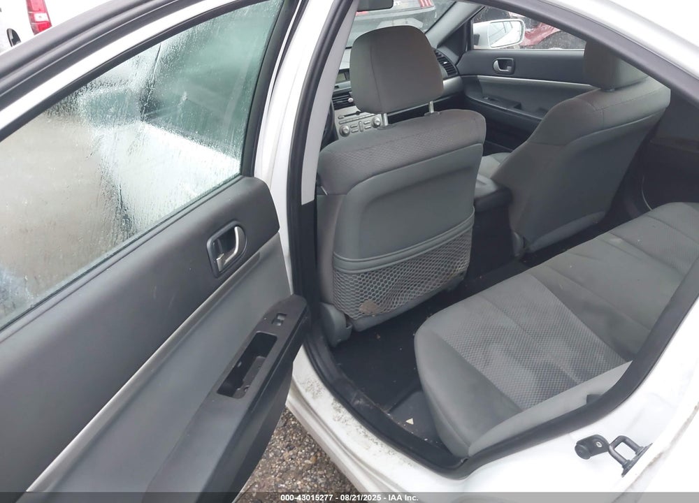2011 MITSUBISHI GALANT VIN: 4A32B2FF1BE021601