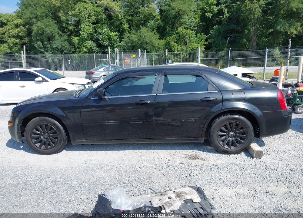 2007 CHRYSLER 300 TOURING VIN: 2C3KA53G77H883312