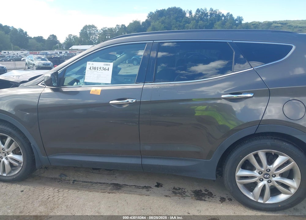 2013 HYUNDAI SANTA FE VIN: 5XYZU3LAXDG112354
