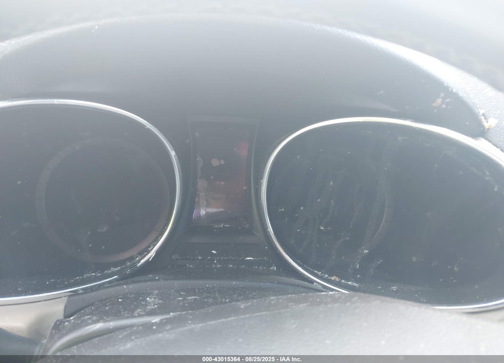2013 HYUNDAI SANTA FE VIN: 5XYZU3LAXDG112354