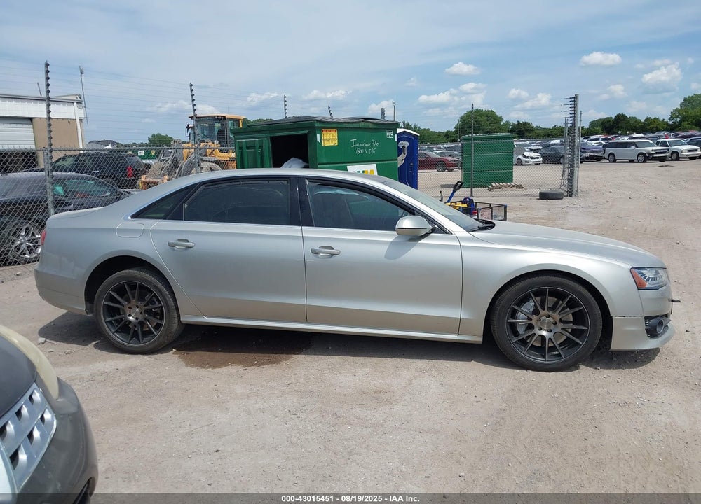 2017 AUDI A8 VIN: WAU43AFD6HN002839