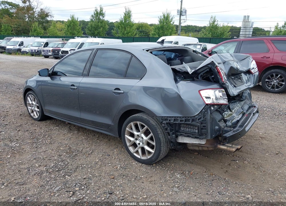 2011 VOLKSWAGEN JETTA VIN: 3VWLL7AJ3BM081724