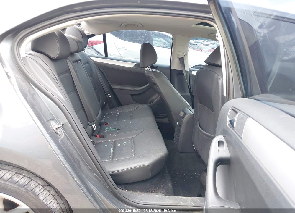 2011 VOLKSWAGEN JETTA VIN: 3VWLL7AJ3BM081724