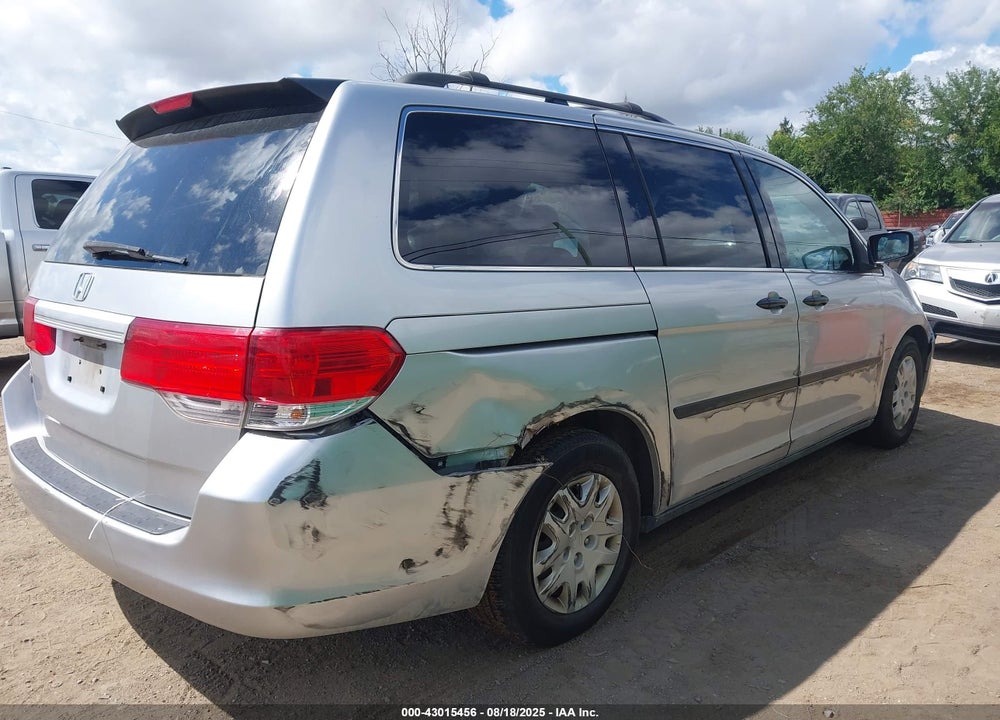 2010 HONDA ODYSSEY LX VIN: 5FNRL3H26AB025087