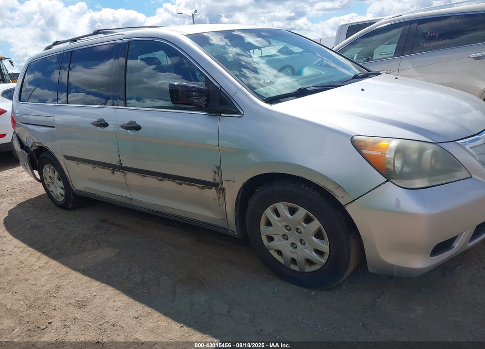 2010 HONDA ODYSSEY LX VIN: 5FNRL3H26AB025087