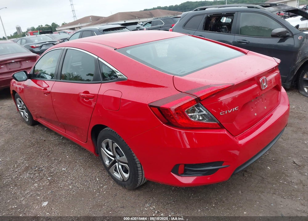 2018 HONDA CIVIC LX VIN: 2HGFC2F58JH517593