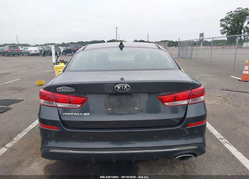 2019 KIA OPTIMA LX VIN: 5XXGT4L33KG303388