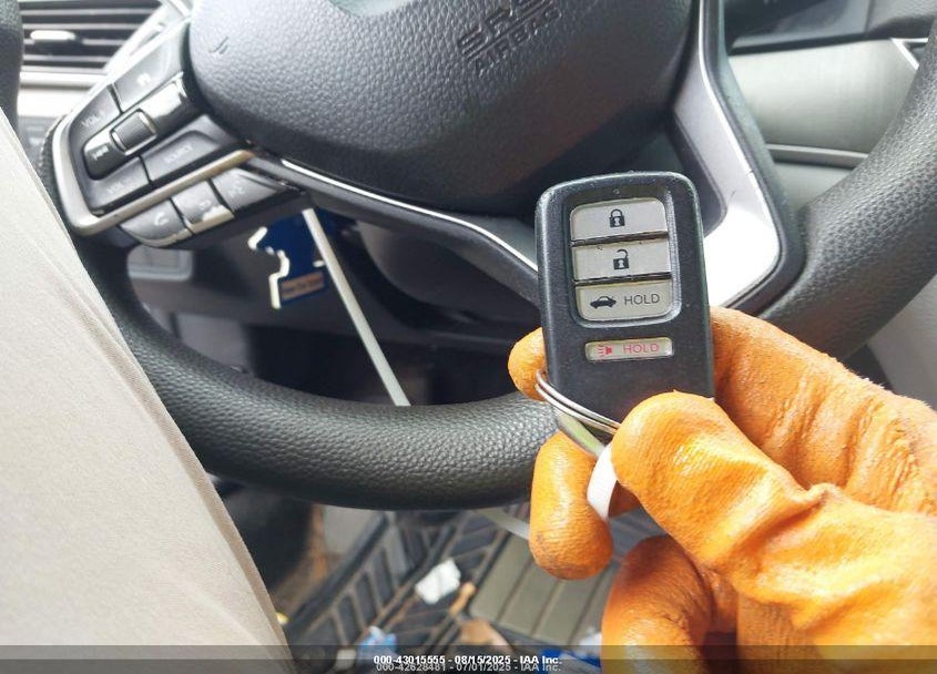 2018 HONDA ACCORD VIN: 1HGCV1F10JA194837
