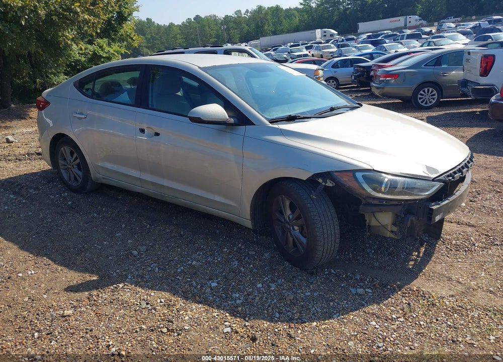 2017 HYUNDAI ELANTRA SE VIN: 5NPD84LF7HH177015