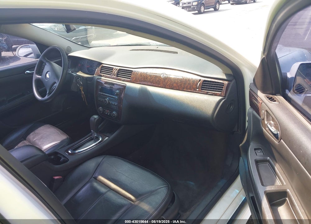 2016 CHEVROLET IMPALA LIMITED VIN: 2G1WC5E37G1145903