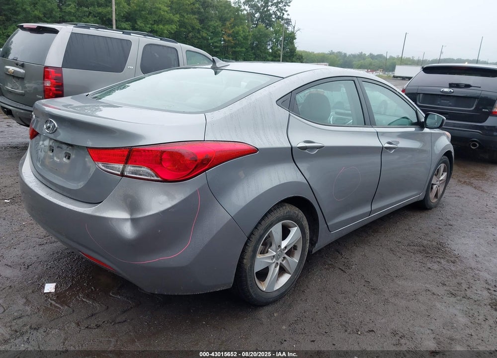 2012 HYUNDAI ELANTRA VIN: KMHDH4AE2CU208417