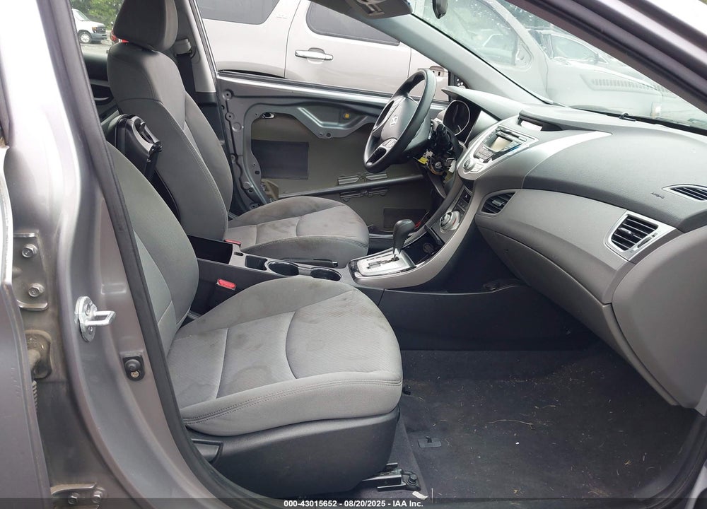 2012 HYUNDAI ELANTRA VIN: KMHDH4AE2CU208417