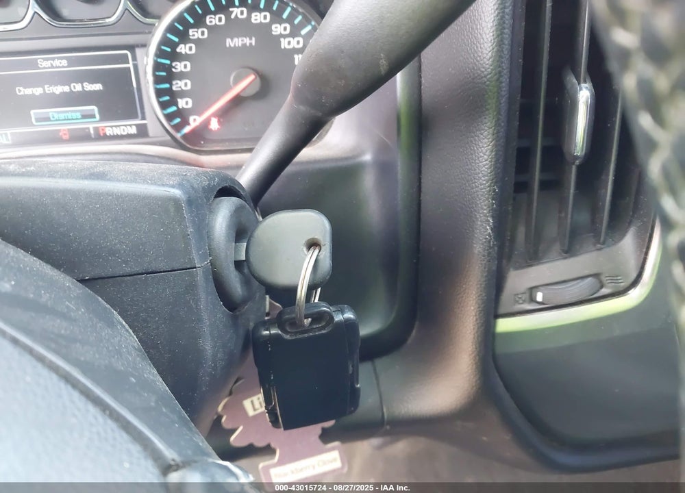 2015 CHEVROLET SILVERADO 1500 VIN: 3GCUKRECXFG133355
