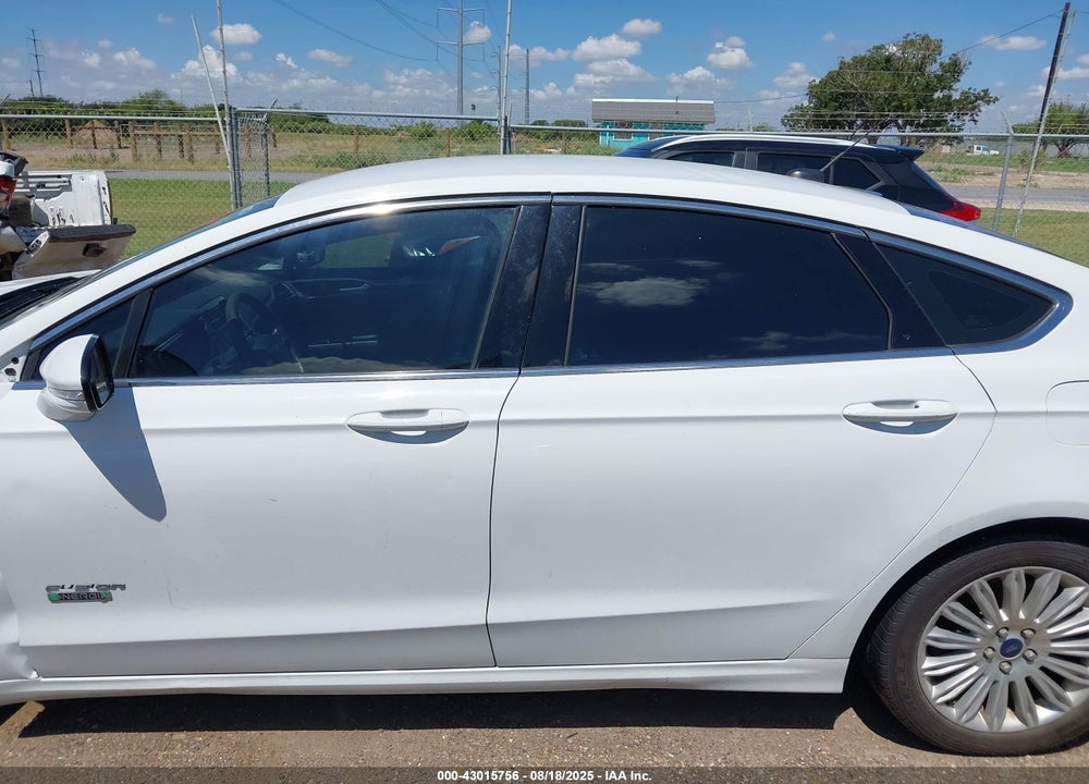 2014 FORD FUSION VIN: 3FA6P0PU3ER226528