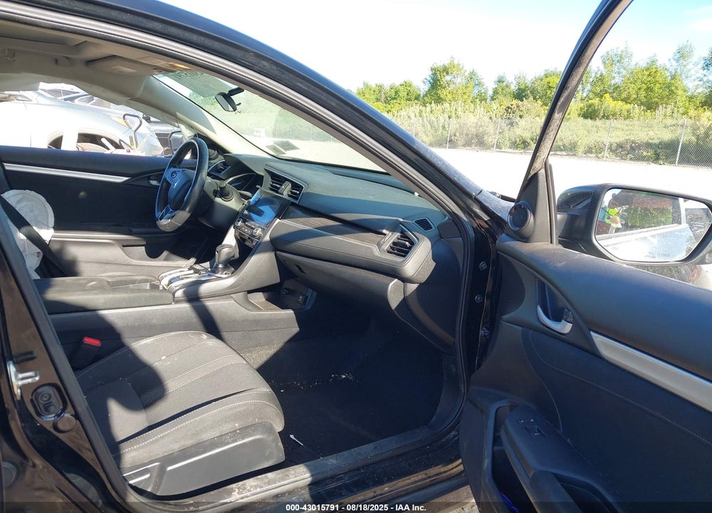 2019 HONDA CIVIC VIN: 19XFC1F32KE215494
