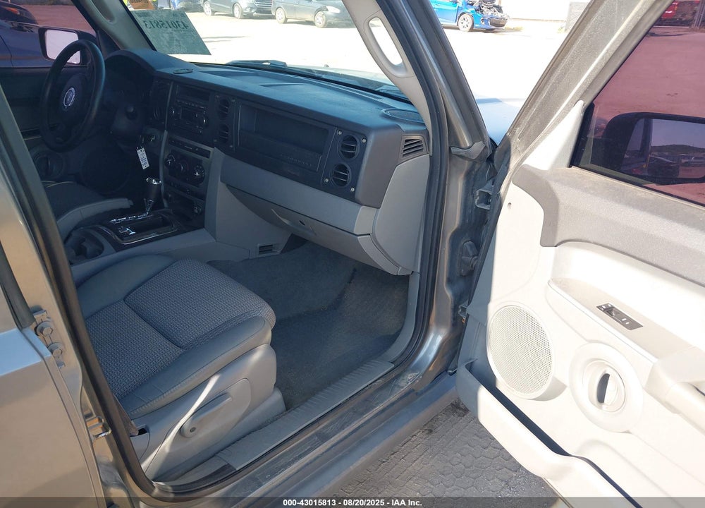 2007 JEEP COMMANDER SPORT VIN: 1J8HG48PX7C591835