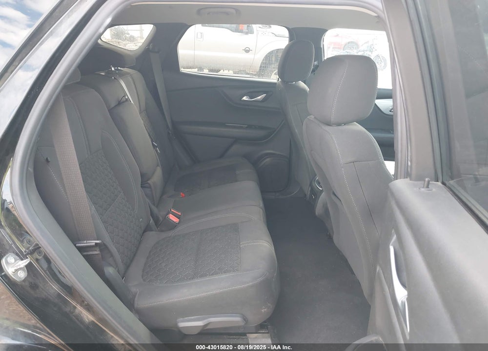 2019 CHEVROLET BLAZER VIN: 3GNKBBRA0KS694198
