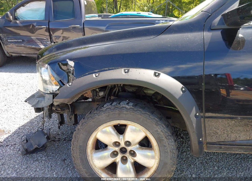 2013 RAM 1500 VIN: 1C6RR7MTXDS626523