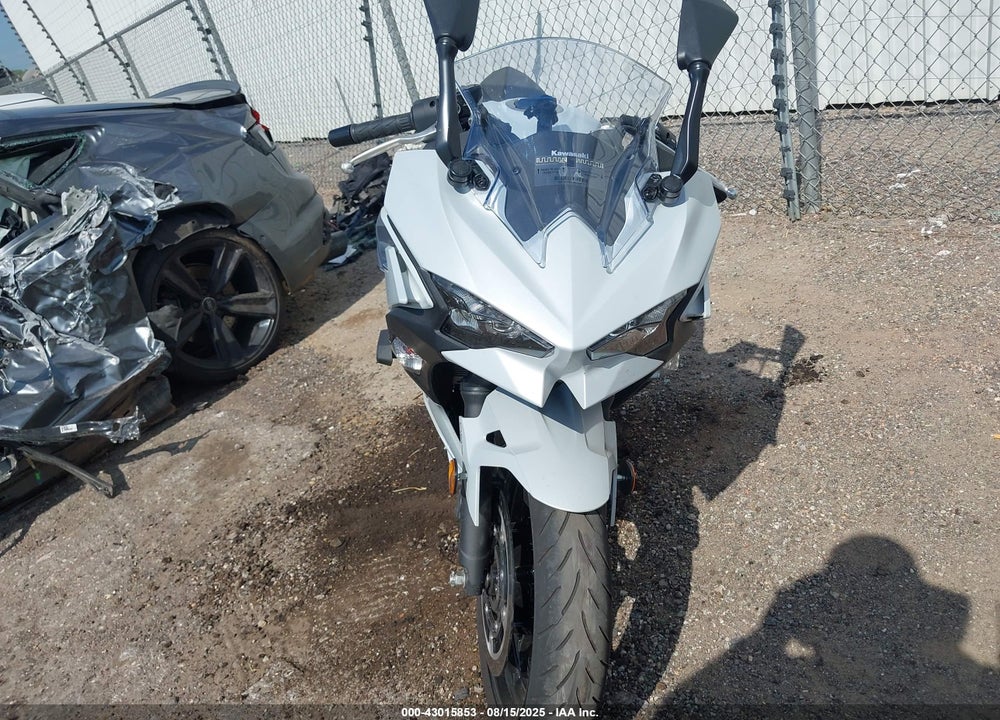 2025 KAWASAKI EX500 VIN: ML5EXGG15SDA48241