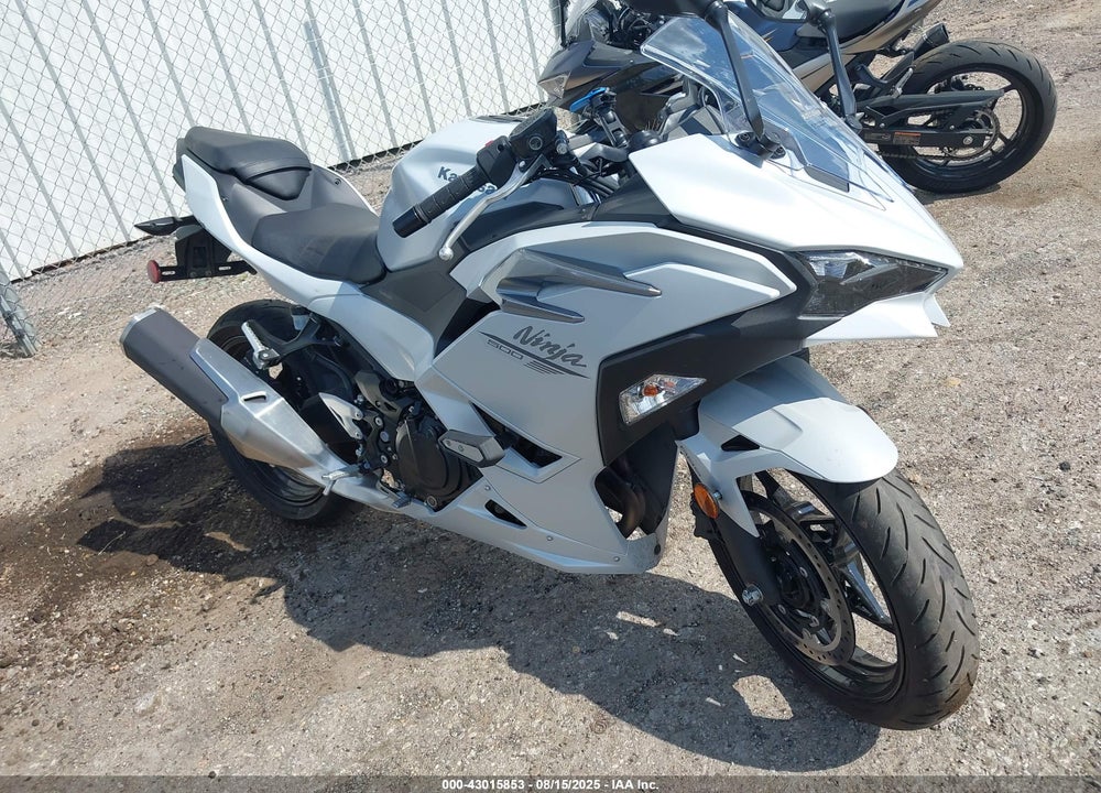 2025 KAWASAKI EX500 VIN: ML5EXGG15SDA48241