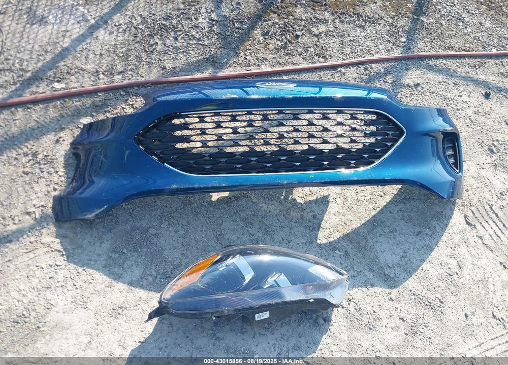 2020 FORD ESCAPE VIN: 1FMCU0G63LUA70922